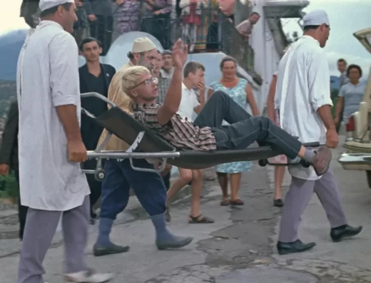 Всё ясно, делириум тременс! Кадр из фильма Кавказская пленница, или Новые приключения Шурика (1967)